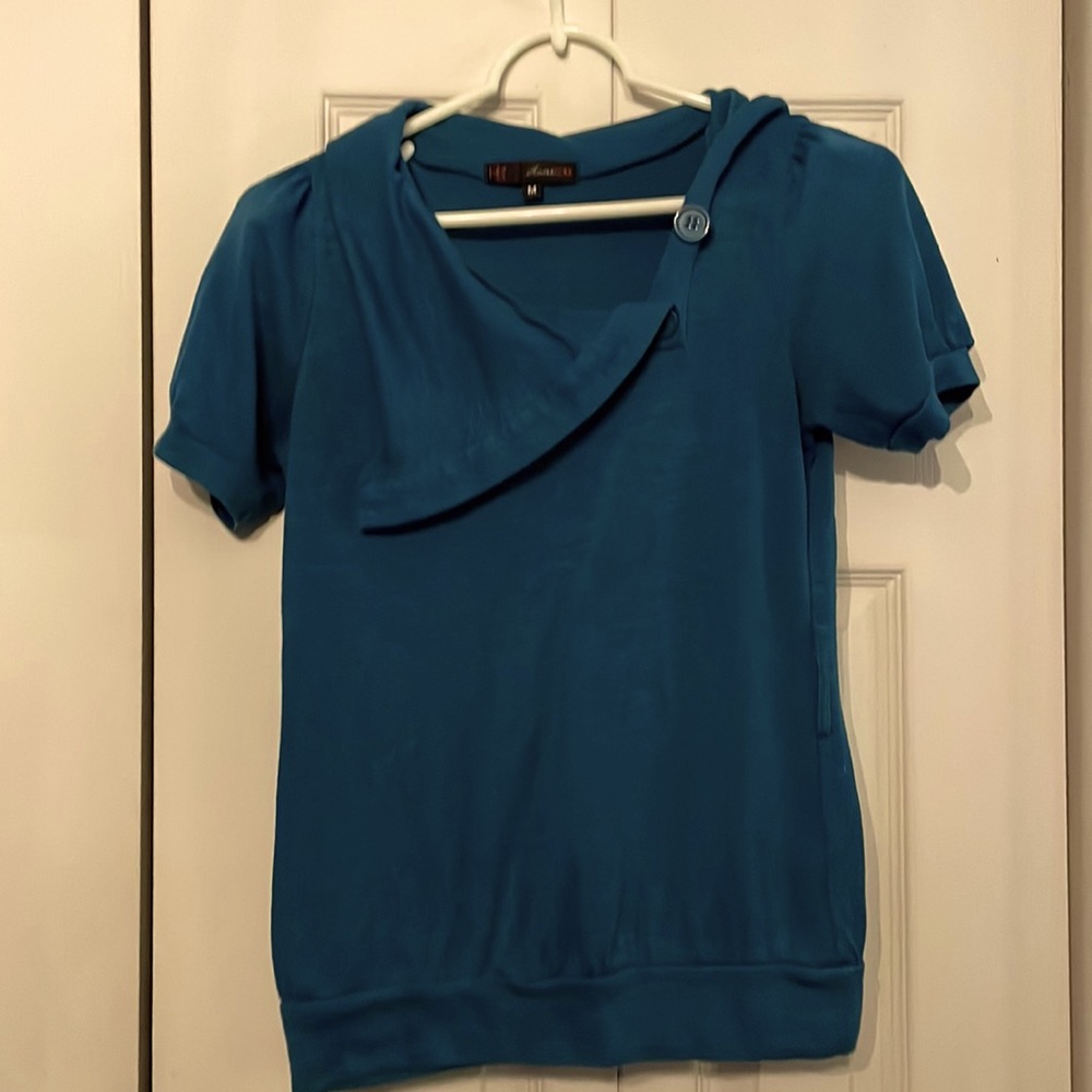 Blue top